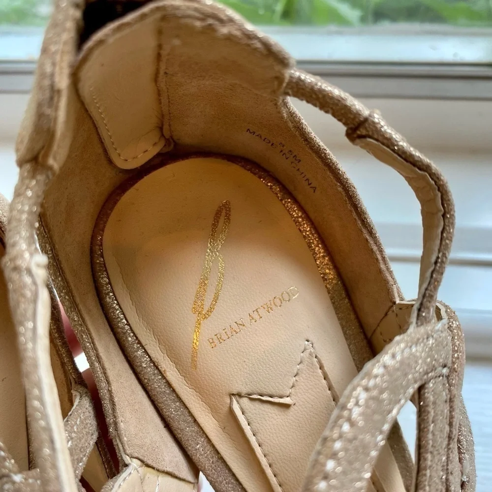 B Brian Atwood B-Tira Gold Heels NWT - Picture 8 of 9